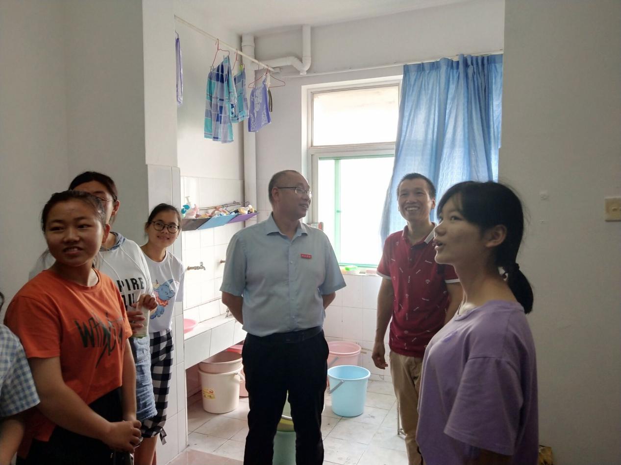 138AB63A037E6E1C4E0E89912CBFAFAB